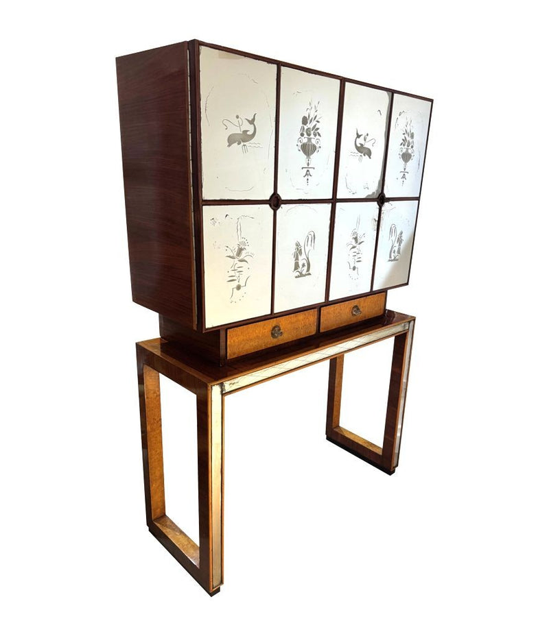 An Italian 1940s mirrored birdseye maple wood and mahogany bar cabinet by Osvaldo Borsani
