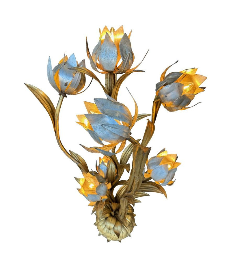 A wonderful 1960s Italian gilt metal flower lamp with seven lights in the flowers