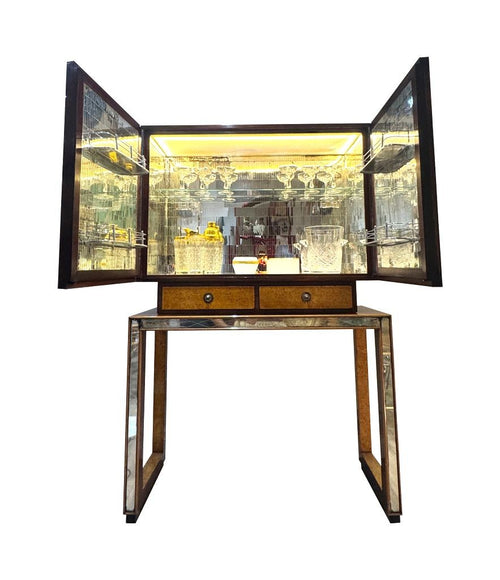 An Italian 1940s mirrored birdseye maple wood and mahogany bar cabinet by Osvaldo Borsani