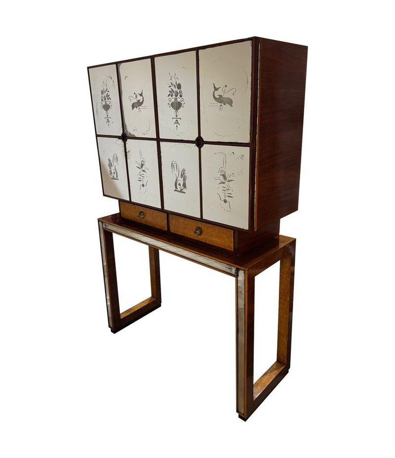 An Italian 1940s mirrored birdseye maple wood and mahogany bar cabinet by Osvaldo Borsani