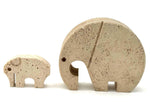 Pair of carved travertine elephants by Fratelli Mannelli - 1970s - Italian