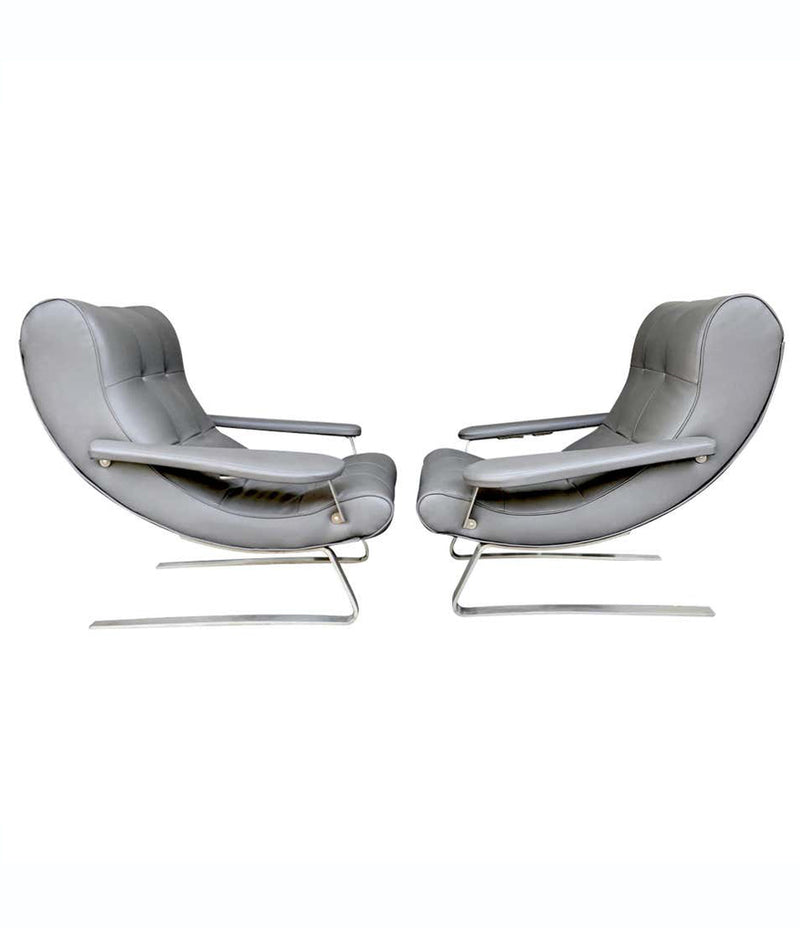 UNUSUAL PAIR OF ITALIAN 1970S CANTILEVERED ARMCHAIRS WITH BRUSHED METAL LEGS